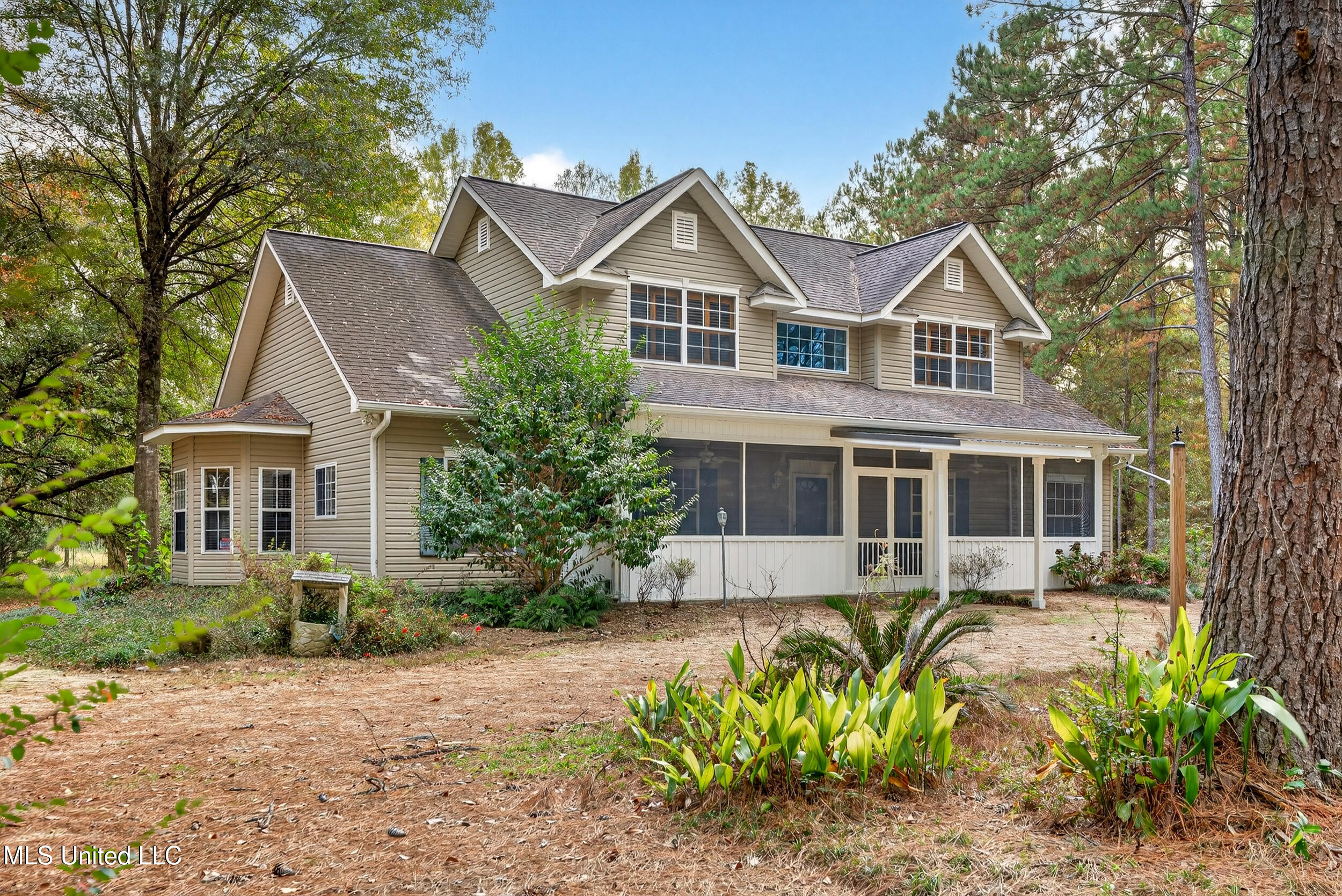217 Pine Grove Road Picayune, MS 39466 - Photo 7 of 61 1_a7404405-2