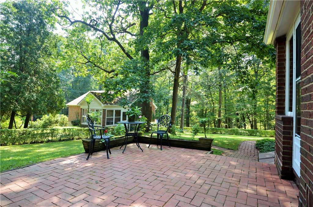 2368 Magee Road Sewickley, PA 15143 - Photo 22 of 25 Gallery Image 22