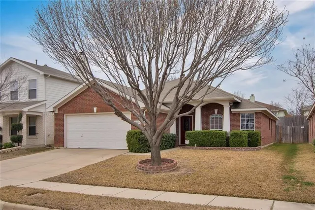 $2,095 | 8505 Prairie Dawn Drive, Fort Worth, TX 76131
