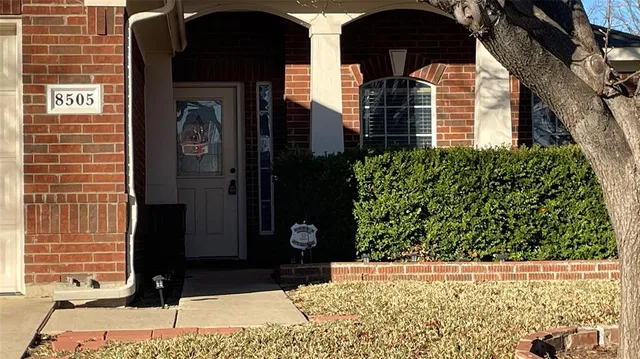 $2,095 | 8505 Prairie Dawn Drive, Fort Worth, TX 76131