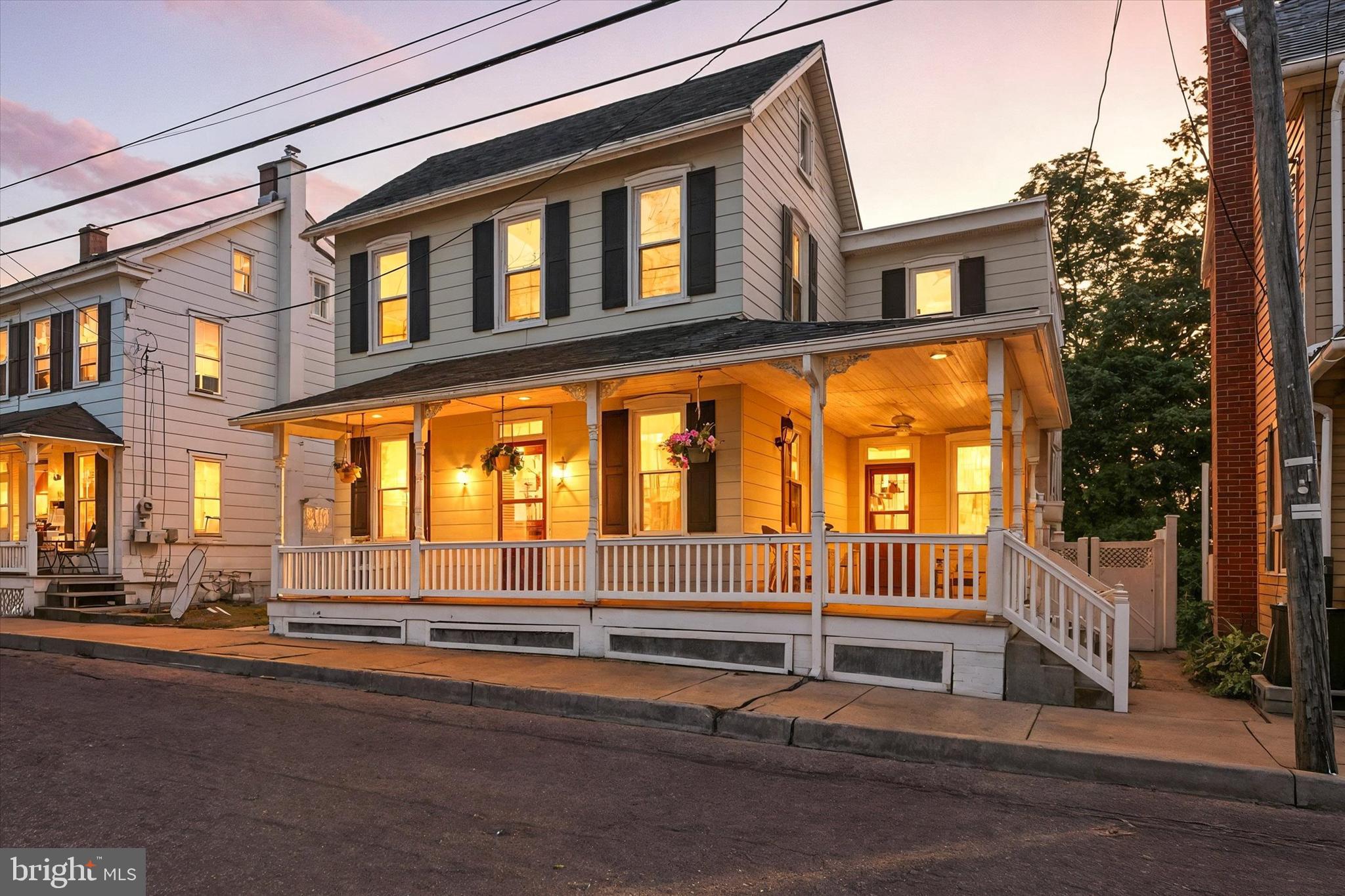 131 North Cedar Street Lititz, PA 17543 - Photo 3 of 33 Front - Twilight View