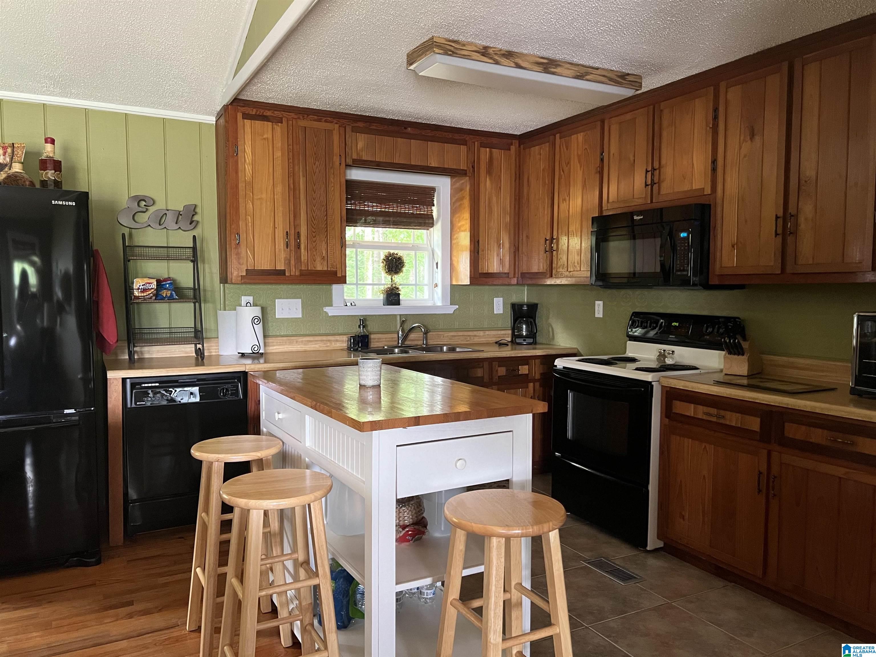 1793 County Road 944 Minter, AL 36761 - Photo 10 of 34