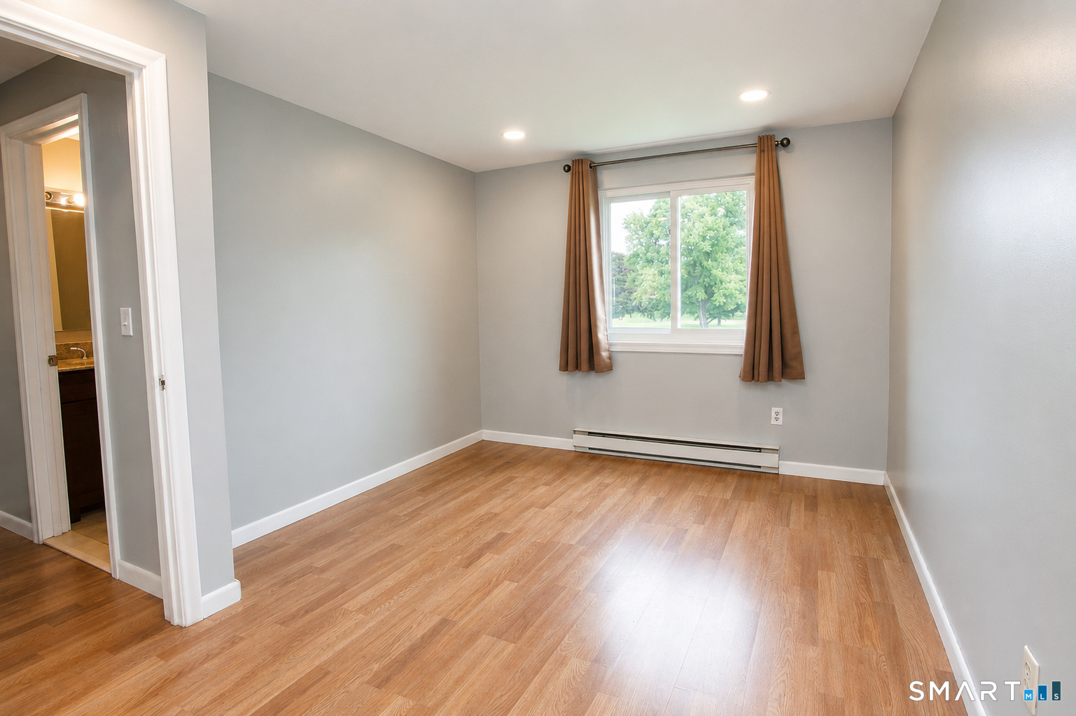 16 Seymour Road, Unit 4E East Granby, CT 06026 - Photo 14 of 19