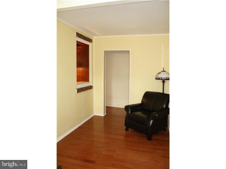 54 North Wakefield Road Norristown, PA 19403 - Photo 15 of 25 Family Room