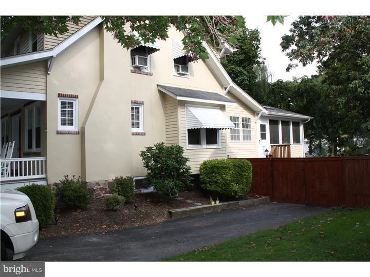 54 North Wakefield Road Norristown, PA 19403 - Photo 3 of 25 Exterior Side