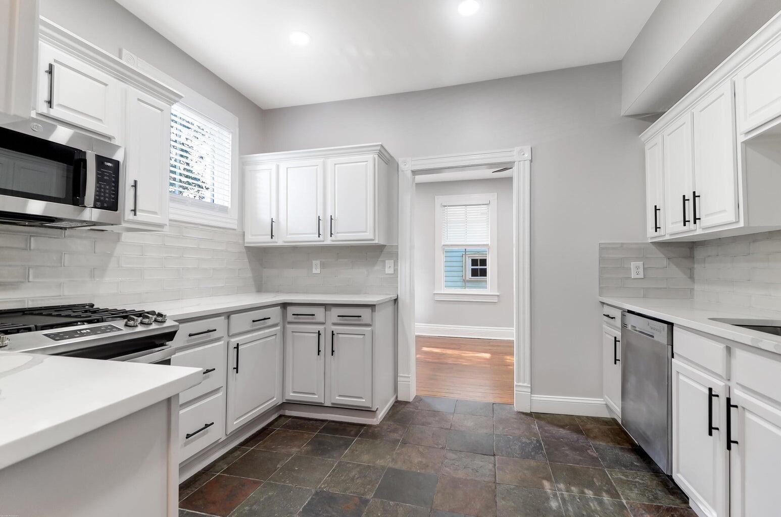 167 Fishburne Street Charleston, SC 29403 - Photo 34 of 47 34