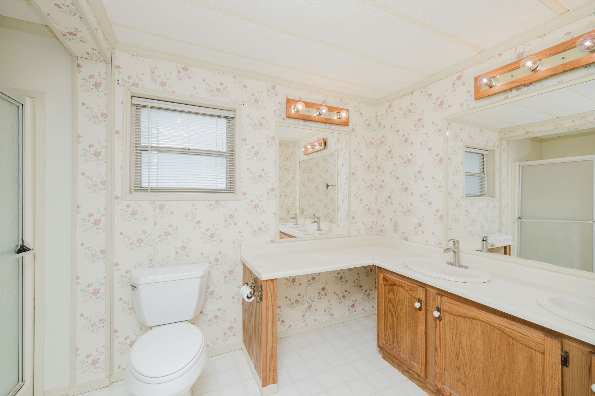 5 Amber Way Raynham, MA 02767 - Photo 21 of 38 Gallery Image 21