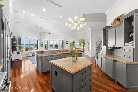 a view of a workspace with furniture