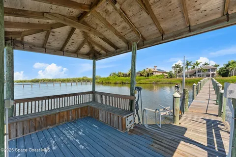 $2,700,000 | 327 Lansing Island Drive, Indian Harbour Beach, FL 32937