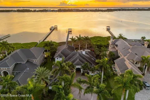 $2,700,000 | 327 Lansing Island Drive, Indian Harbour Beach, FL 32937