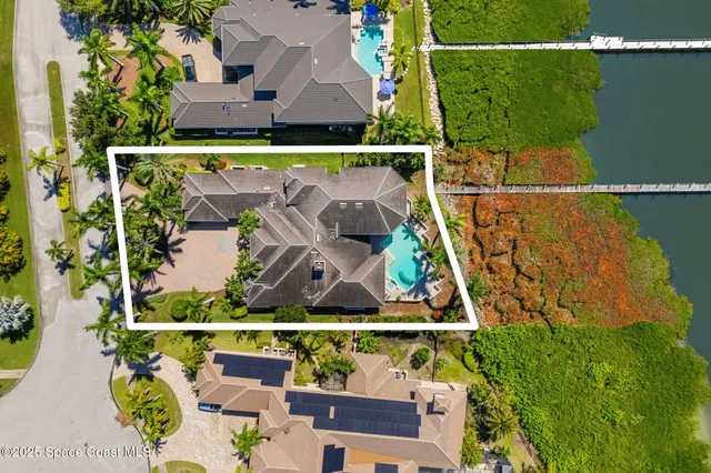 $2,575,000 | 327 Lansing Island Drive, Indian Harbour Beach, FL 32937