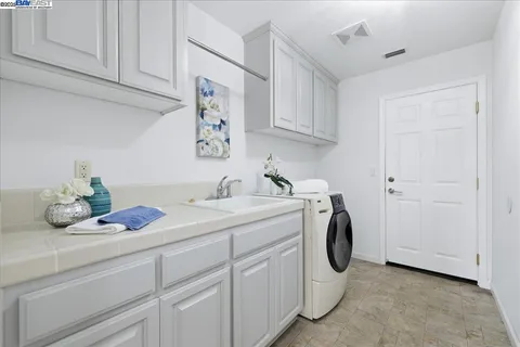 $839,999 | 2455 Covelite Way, Antioch, CA 94531