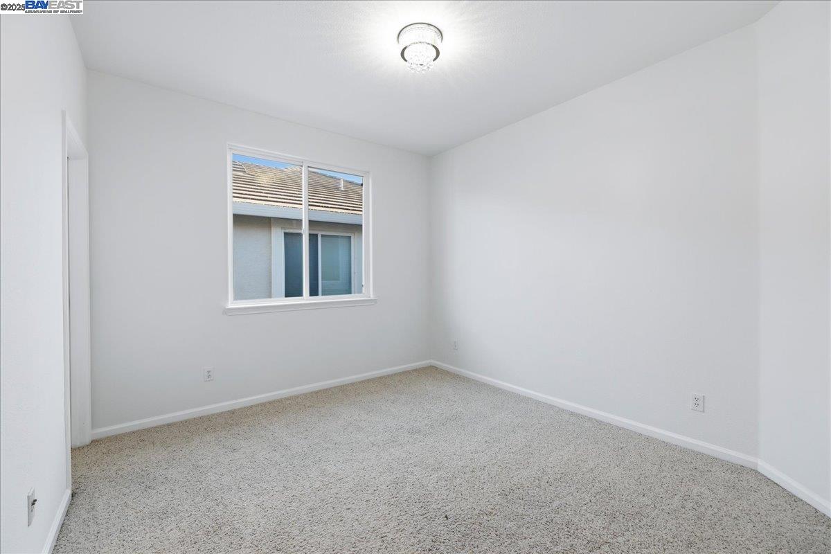 2455 Covelite Way Antioch, CA 94531 - Photo 51 of 60 an empty room with a window