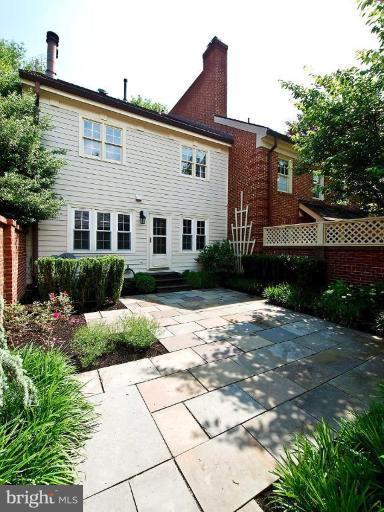 7279 Evans Mill Road McLean, VA 22101 - Photo 2 of 13 Patio