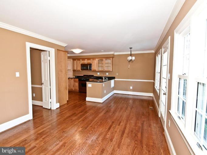 7279 Evans Mill Road McLean, VA 22101 - Photo 8 of 13 Dining Area