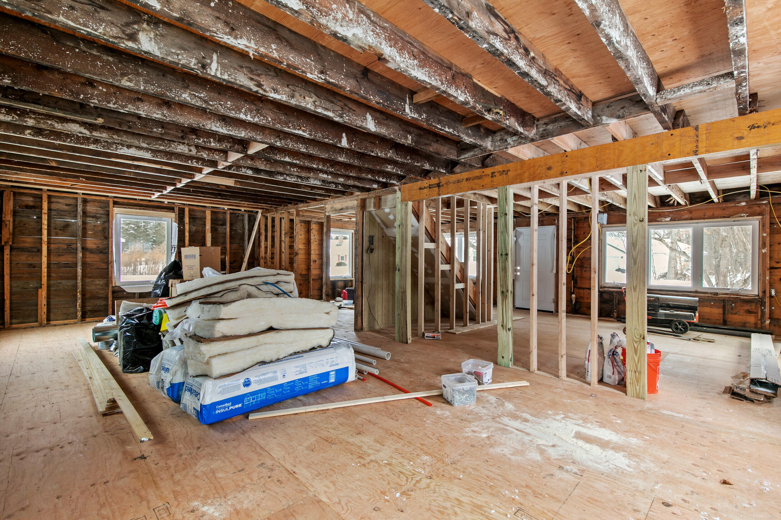 13 Snow Avenue Auburn, ME 04210 - Photo 4 of 17 13 snow ave, auburn01