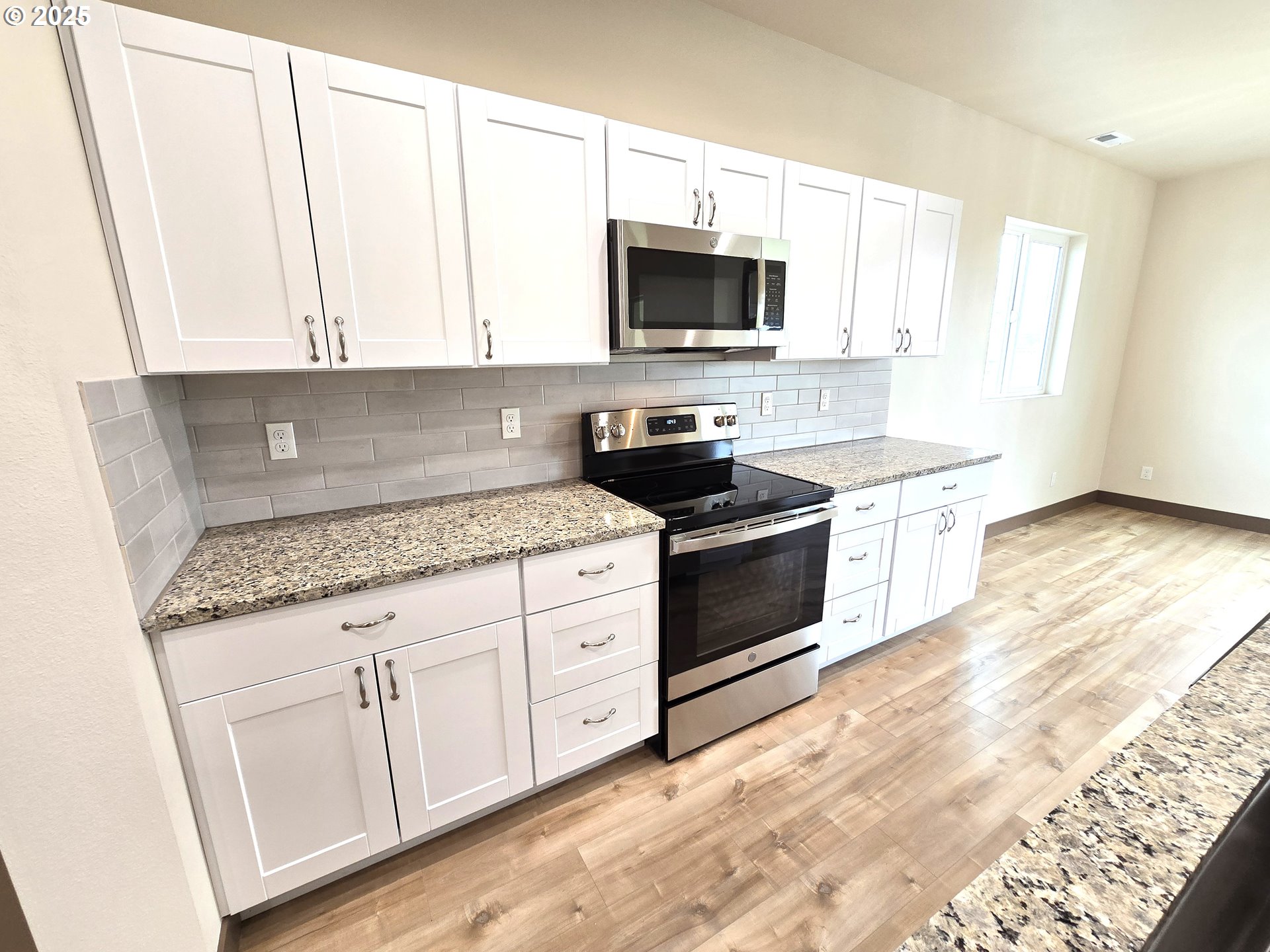 320 Riverwood Court Umatilla, OR 97882 - Photo 5 of 18