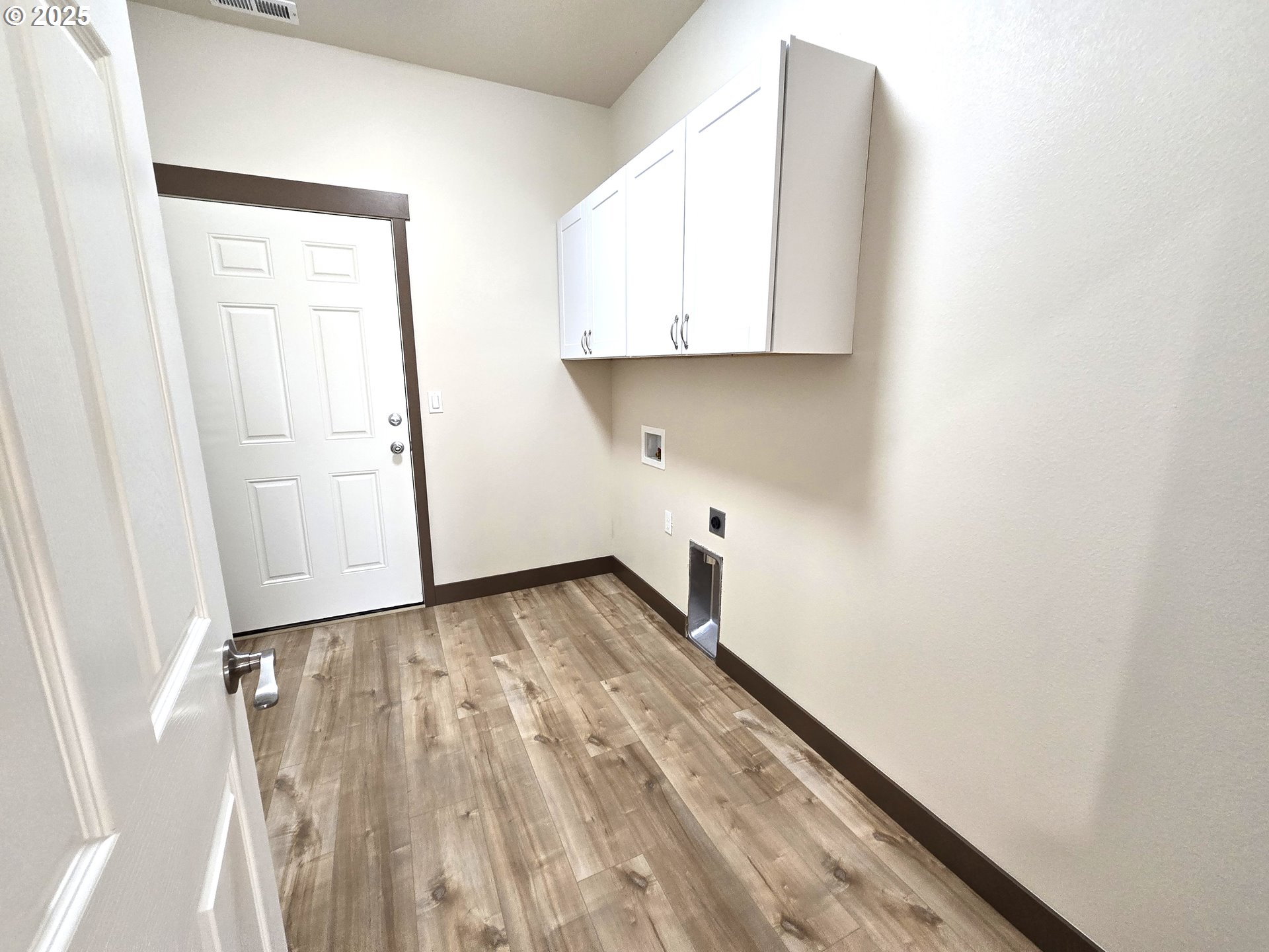 320 Riverwood Court Umatilla, OR 97882 - Photo 8 of 18