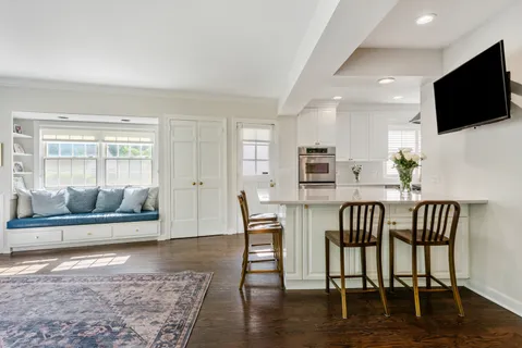 $1,495,000 | 2125 Beechwood Avenue, Wilmette, IL 60091