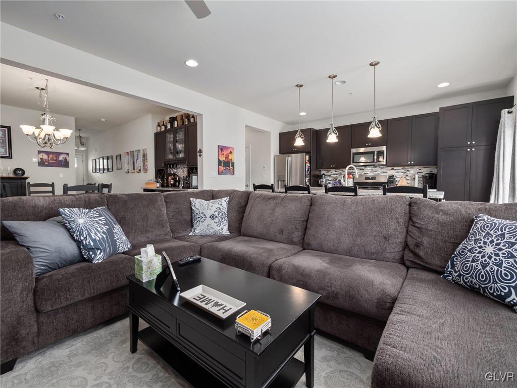 3977 Mink Road Emmaus, PA 18049 - Photo 15 of 38