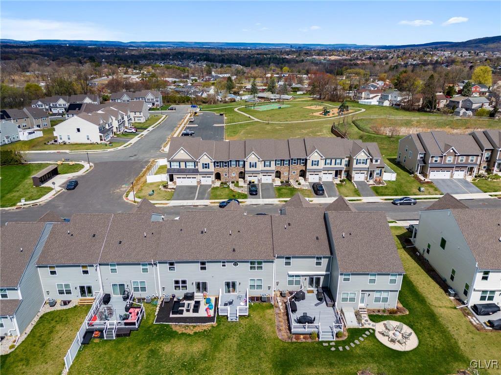 3977 Mink Road Emmaus, PA 18049 - Photo 6 of 38