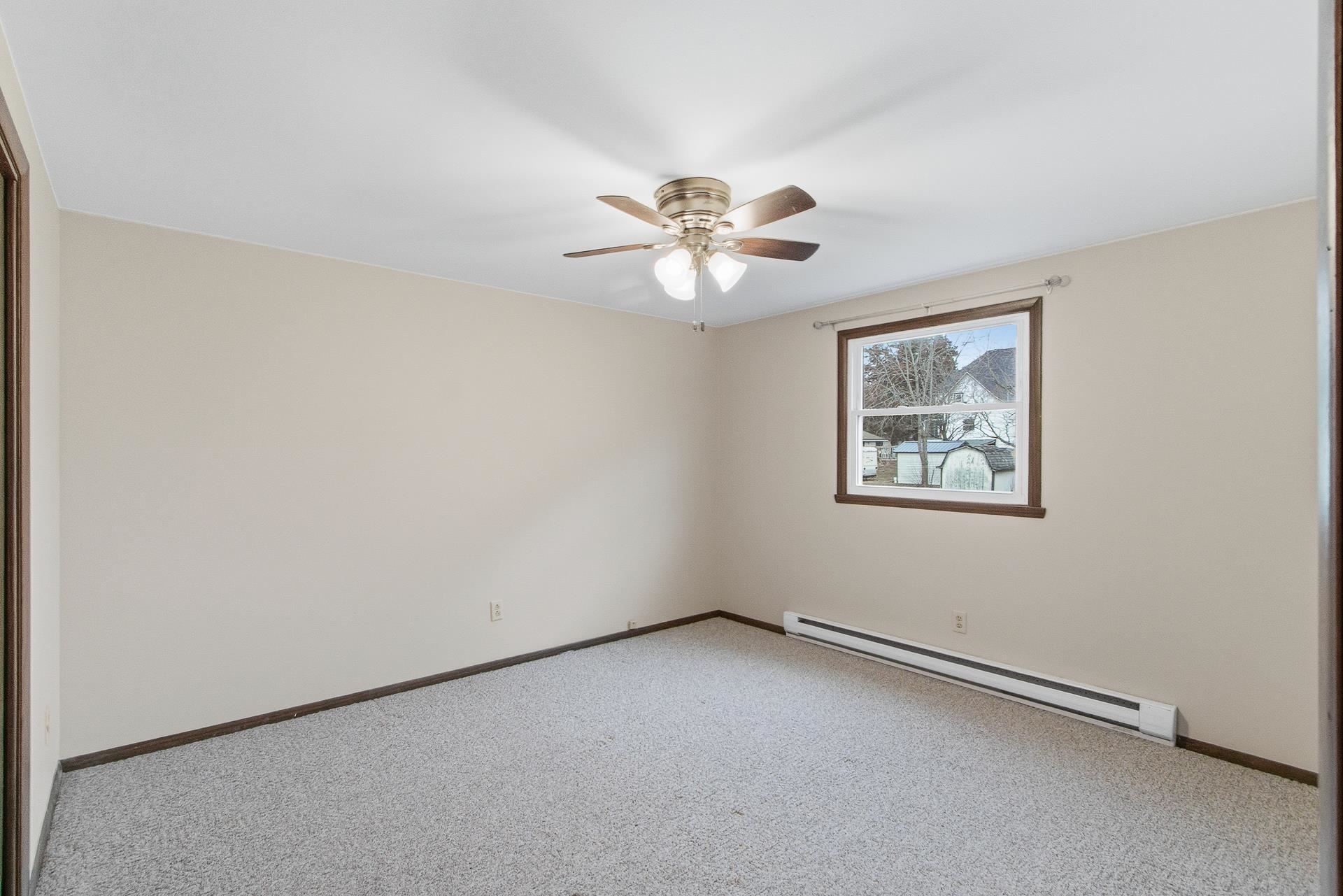 625 Cross Street Poynette, WI 53955 - Photo 12 of 41