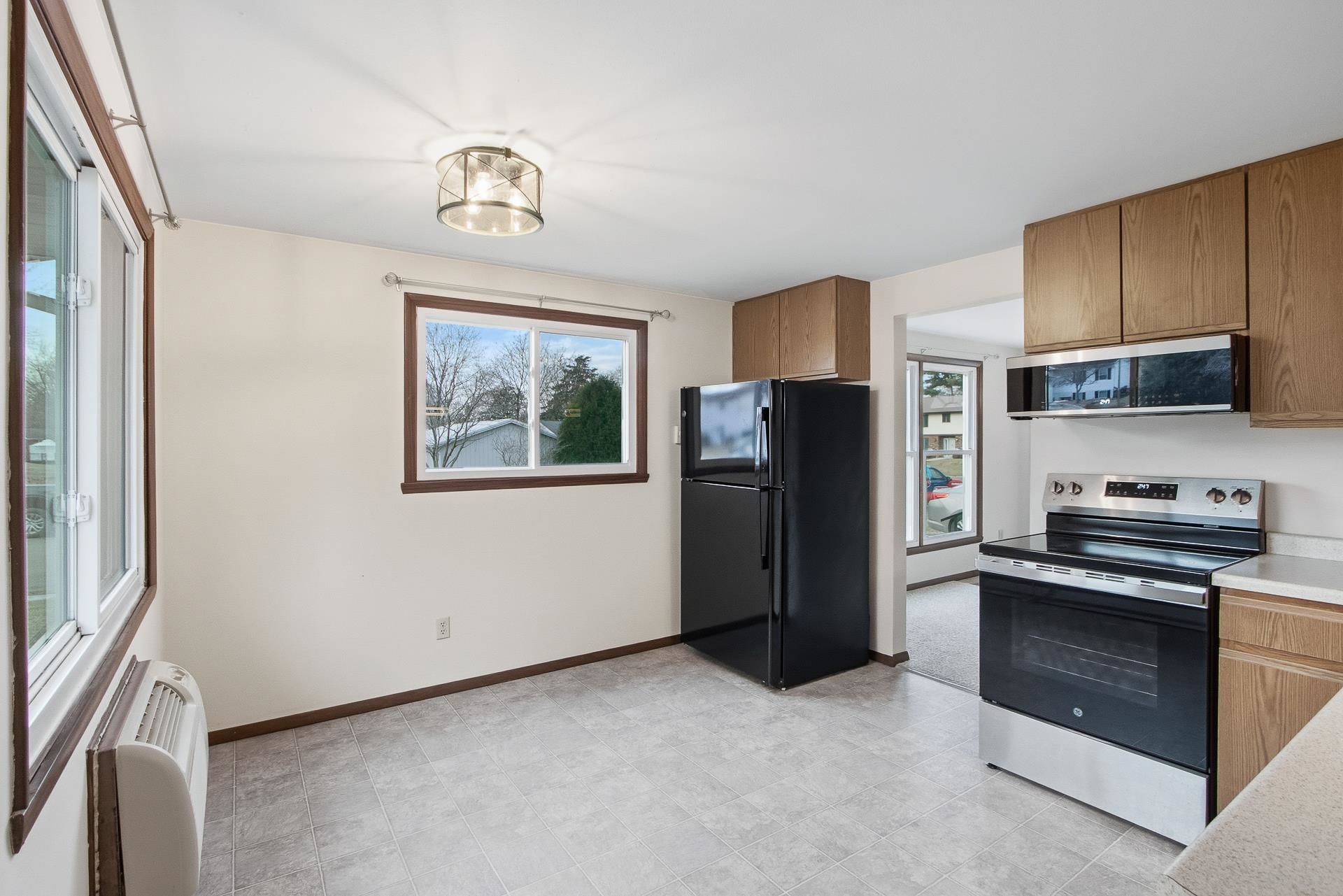 625 Cross Street Poynette, WI 53955 - Photo 21 of 41