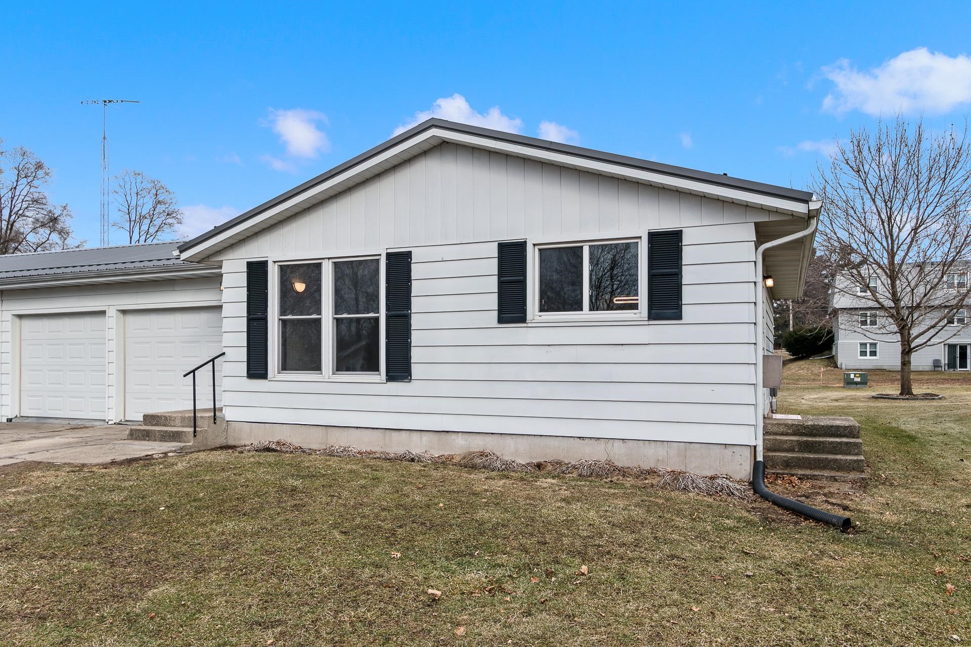 625 Cross Street Poynette, WI 53955 - Photo 39 of 41