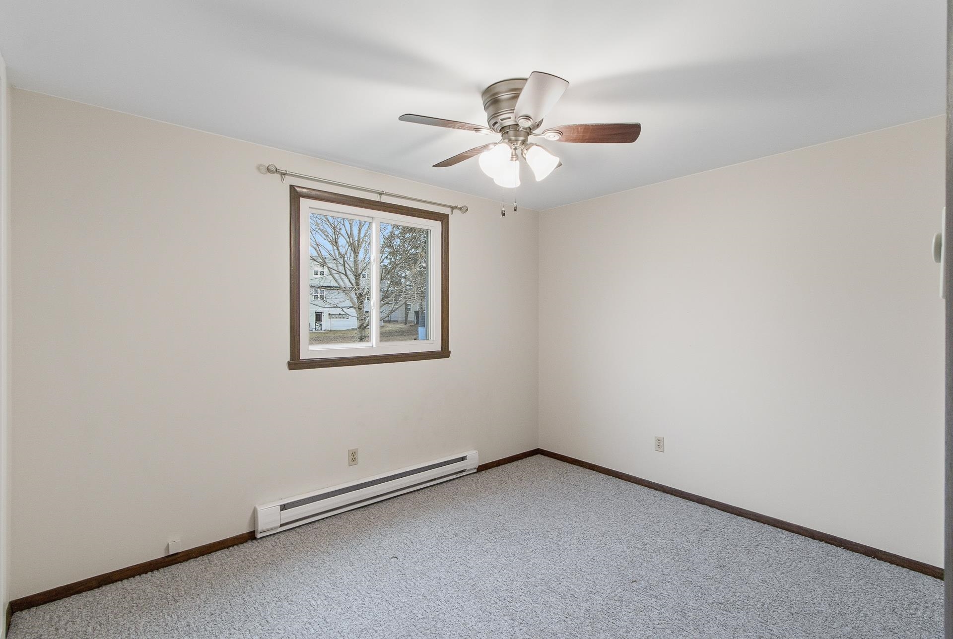 625 Cross Street Poynette, WI 53955 - Photo 9 of 41