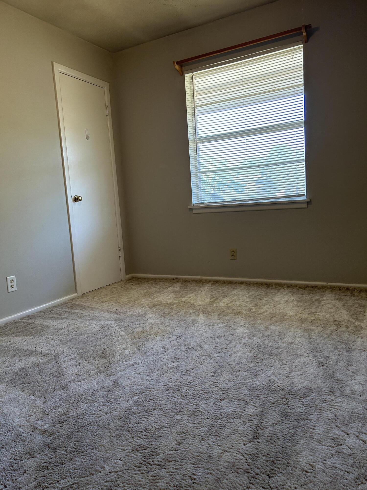 5423 45th Street Lubbock, TX 79414 - Photo 6 of 15 IMG_2236