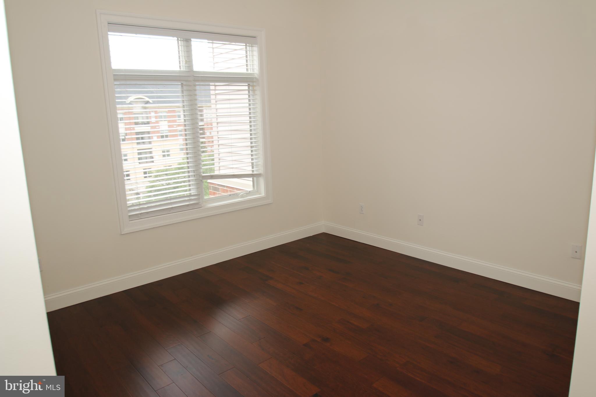 503 Carson Terrace, Unit 503 Huntingdon Valley, PA 19006 - Photo 13 of 31