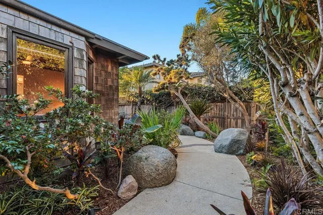 $3,995,000 | 2034-36 MacKinnon Avenue, Cardiff-by-the-Sea, CA 92007