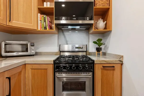 $3,495,000 | 2034-36 MacKinnon Avenue, Cardiff-by-the-Sea, CA 92007