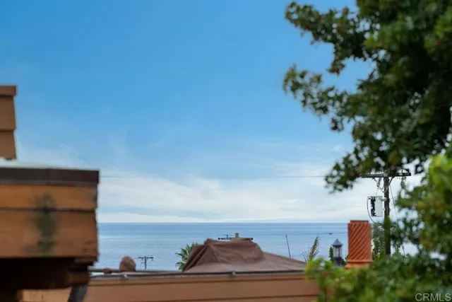 $3,995,000 | 2034-36 MacKinnon Avenue, Cardiff-by-the-Sea, CA 92007