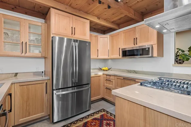 $3,995,000 | 2034-36 MacKinnon Avenue, Cardiff-by-the-Sea, CA 92007