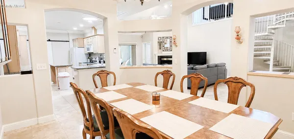 $749,000 | 558 Fair Hill Drive, Redding, CA 96003