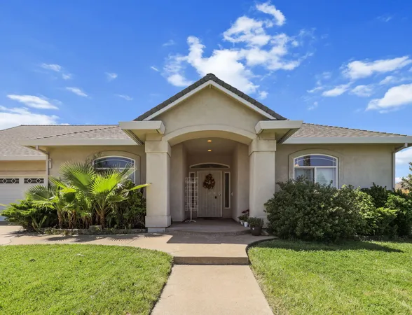 $749,000 | 558 Fair Hill Drive, Redding, CA 96003
