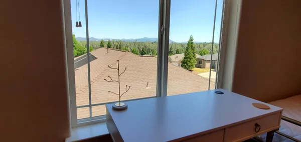 $749,000 | 558 Fair Hill Drive, Redding, CA 96003