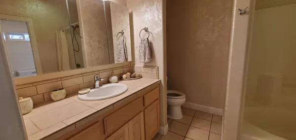 $749,000 | 558 Fair Hill Drive, Redding, CA 96003