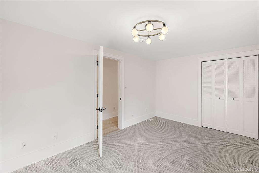 473 North Cranbrook Road Bloomfield Hills, MI 48301 - Photo 31 of 42