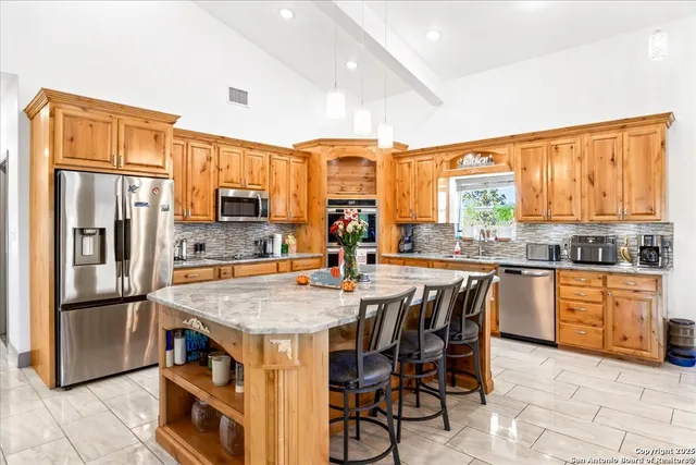 $1,238,000 | 6653 Fm 539, Floresville, TX 78114