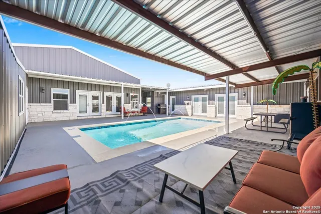 $1,238,000 | 6653 Fm 539, Floresville, TX 78114