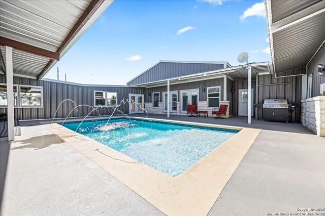 $1,238,000 | 6653 Fm 539, Floresville, TX 78114