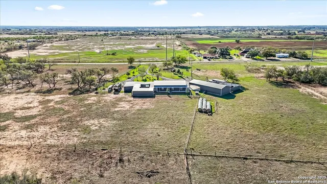 $1,238,000 | 6653 Fm 539, Floresville, TX 78114