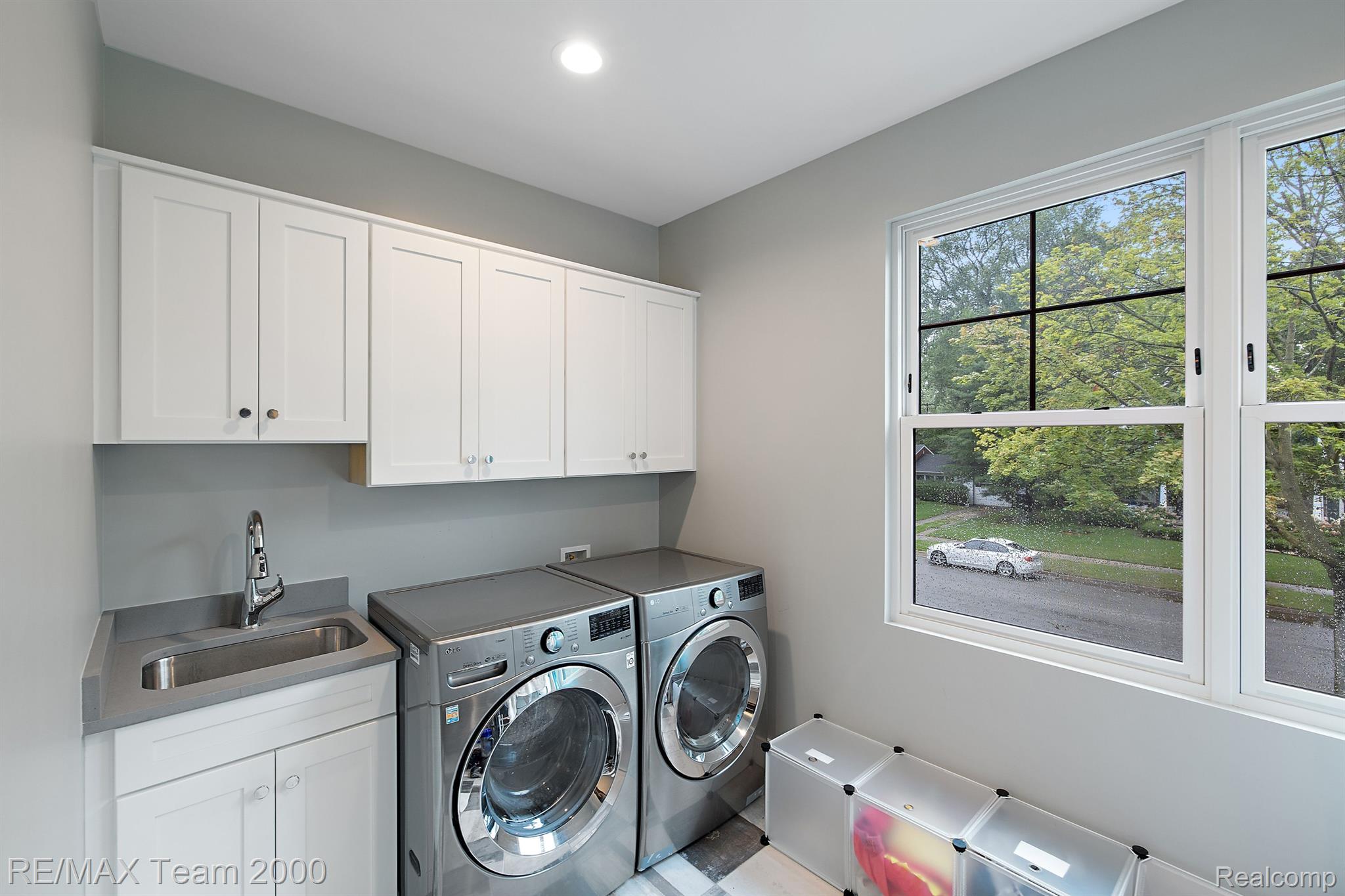2064 Yorkshire Road Birmingham, MI 48009 - Photo 52 of 59 Gallery Image 52