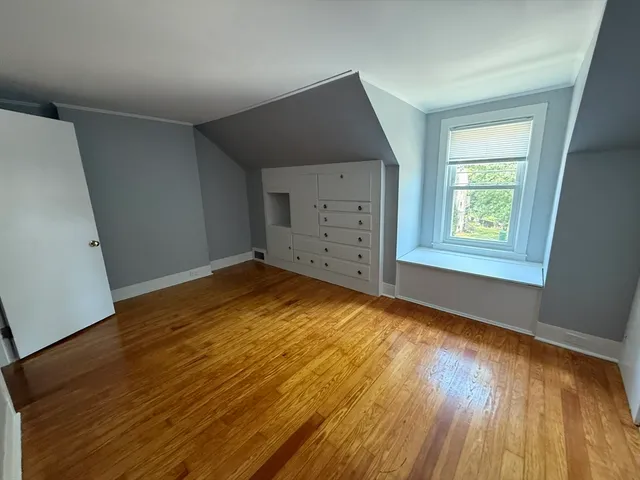 $3,200 | 410 Court Street, Unit 1, Plymouth, MA 02360