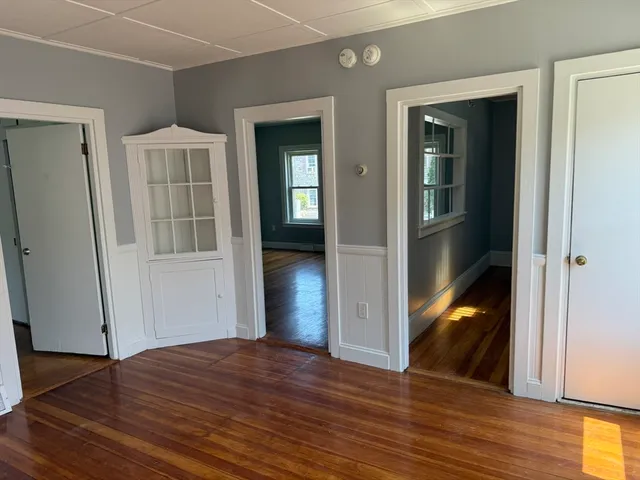 $3,200 | 410 Court Street, Unit 1, Plymouth, MA 02360