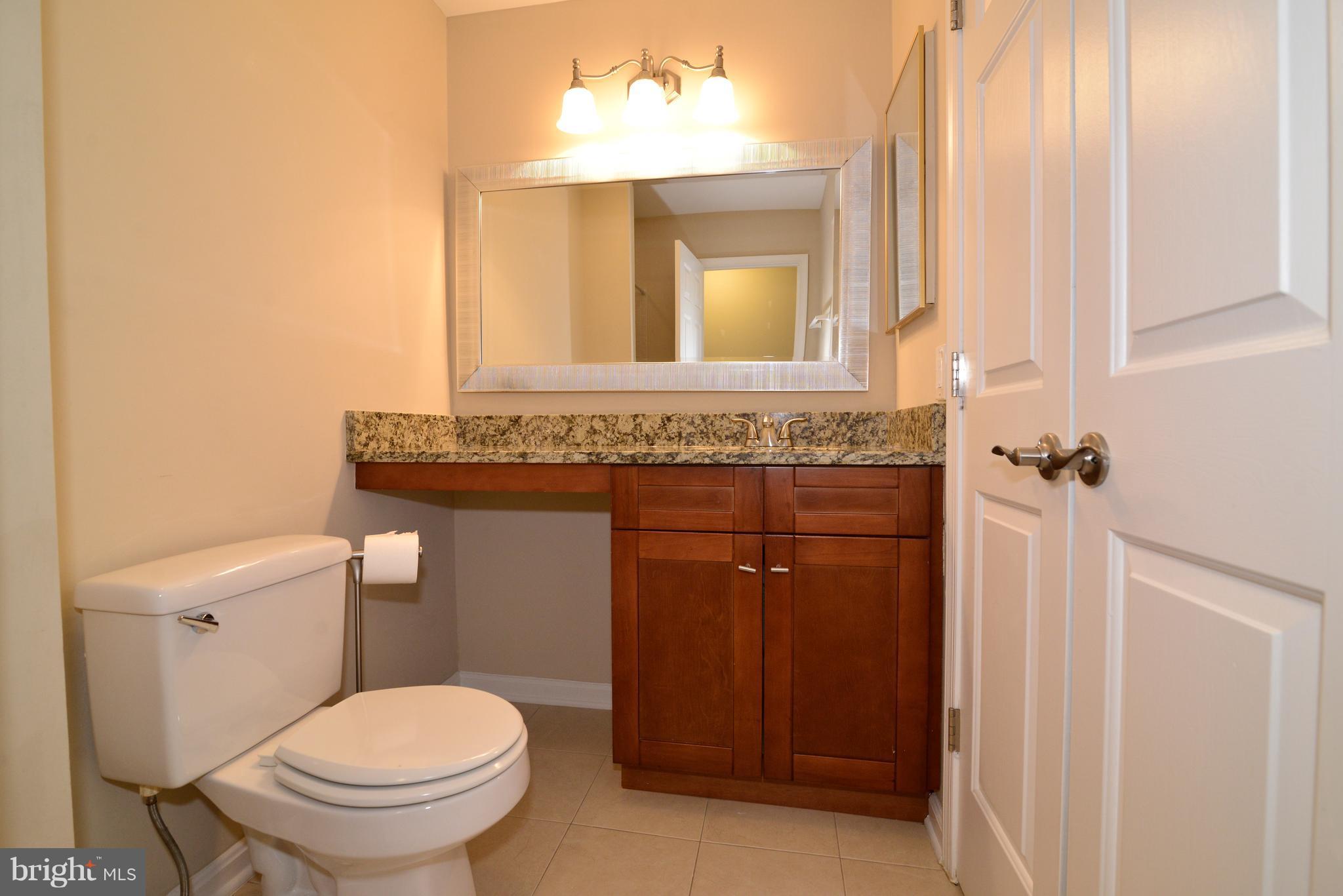 2221 Lovedale Lane, Unit 212B Reston, VA 20191 - Photo 11 of 19 Bath