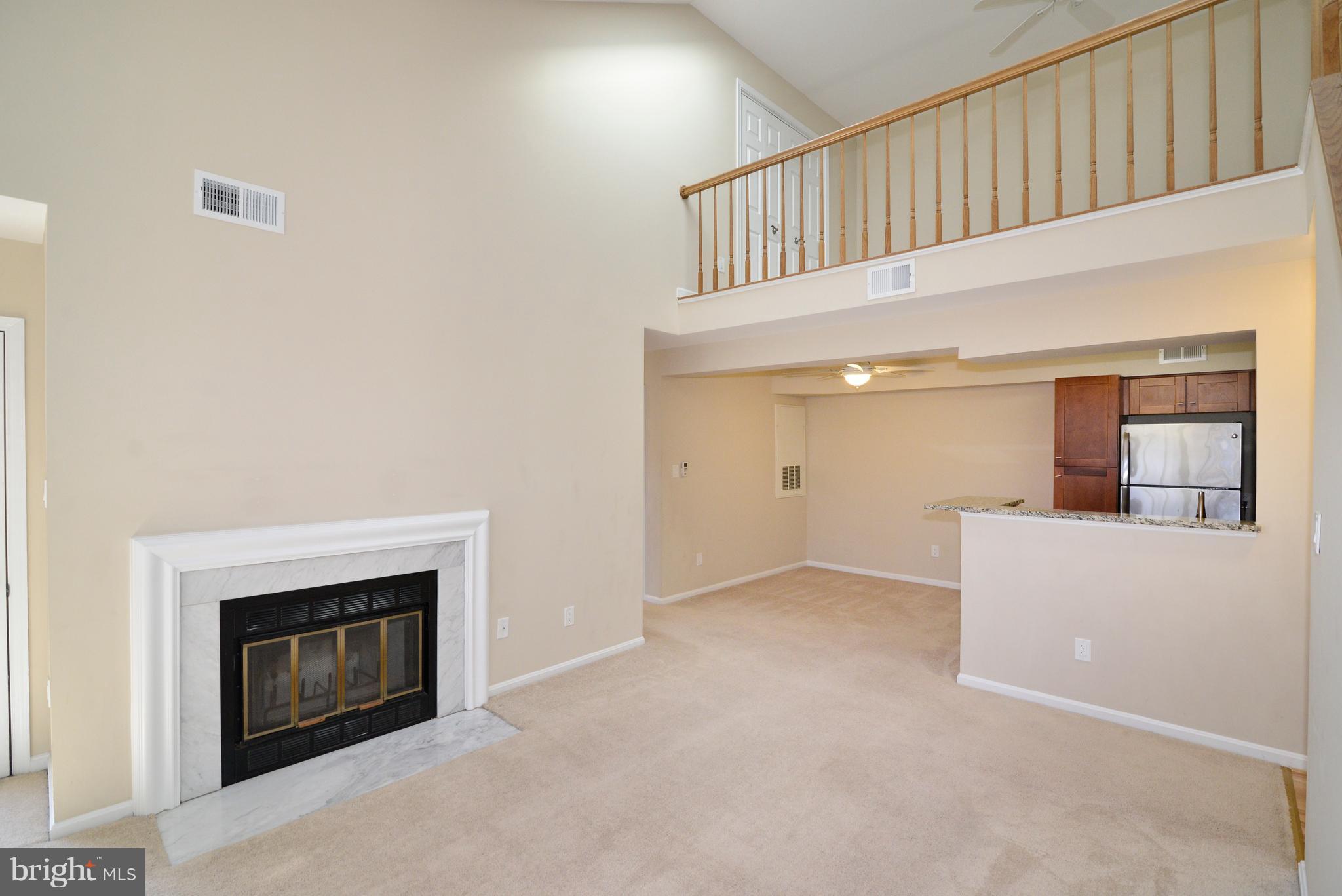 2221 Lovedale Lane, Unit 212B Reston, VA 20191 - Photo 7 of 19 Living Room