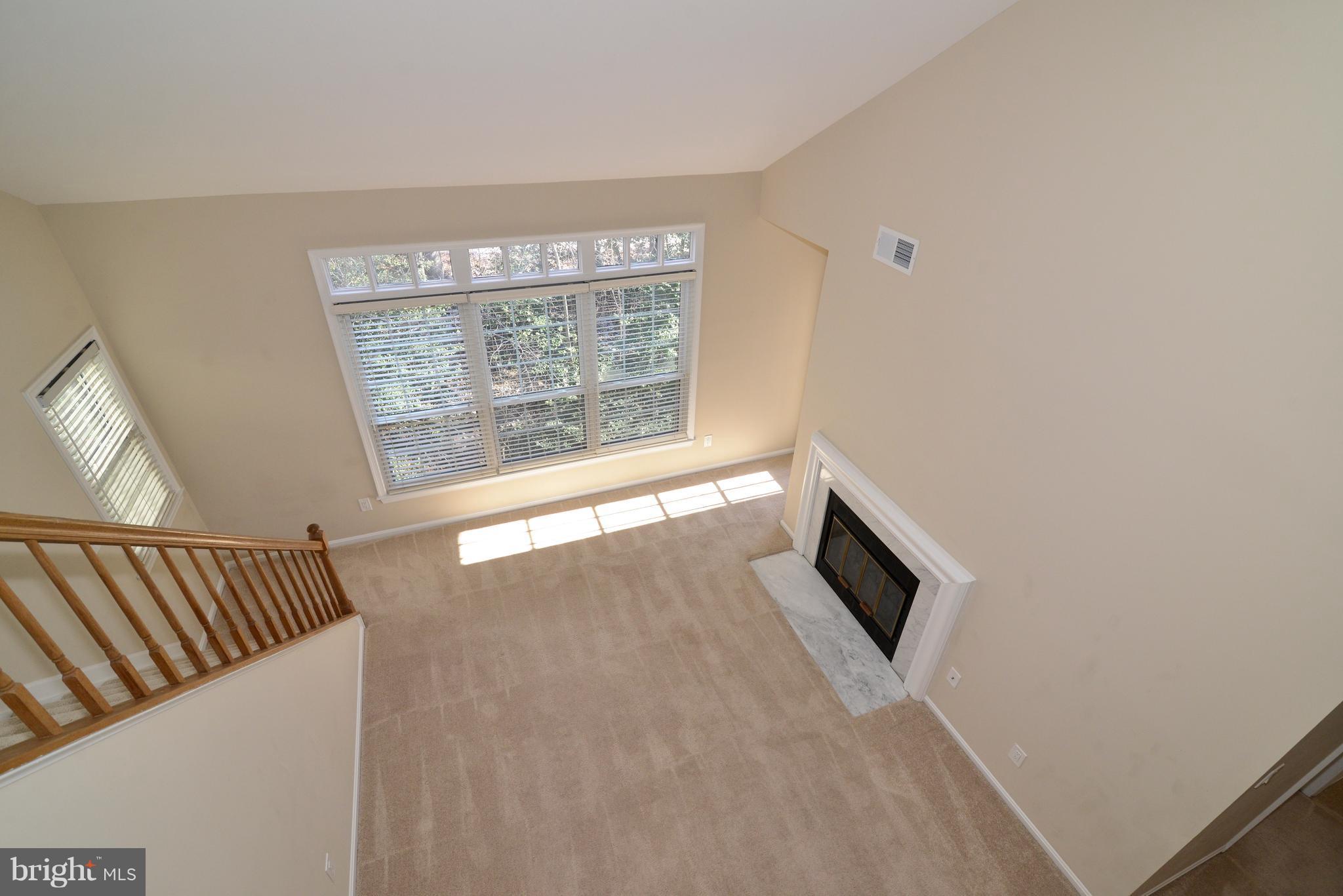 2221 Lovedale Lane, Unit 212B Reston, VA 20191 - Photo 9 of 19 Living Room
